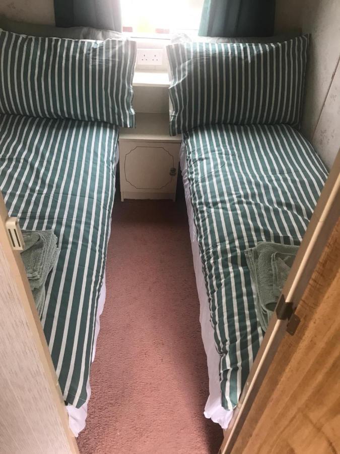 Idyllic Family Holiday Caravan Скегнес Екстериор снимка